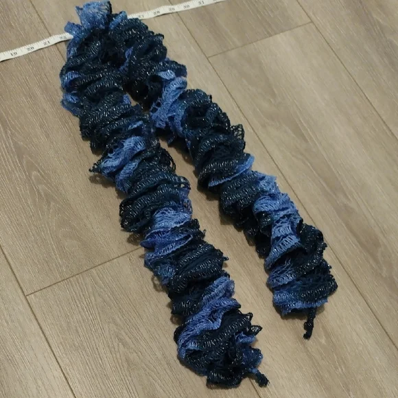 Blue Ruffled Knit Scarf - Picture 9 of 9